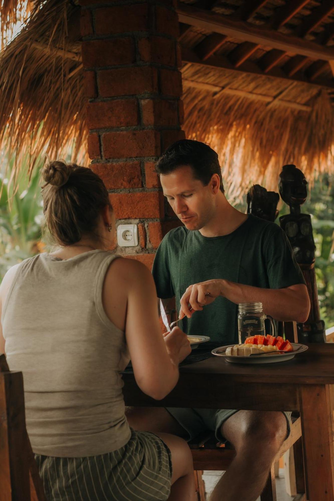 Novia Guest House Lombok-تيتيباتو المظهر الخارجي الصورة